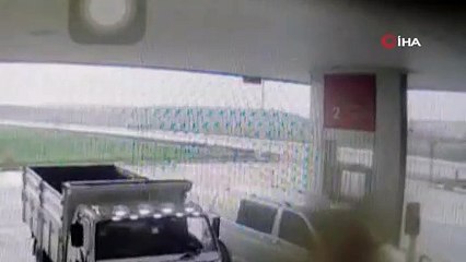 Manisa'da feci kaza: 3 ölü, 1 ağır yaralı