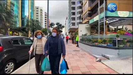 Mensajes SMS al 1570 para que adultos mayores complementen registro para vacunarse