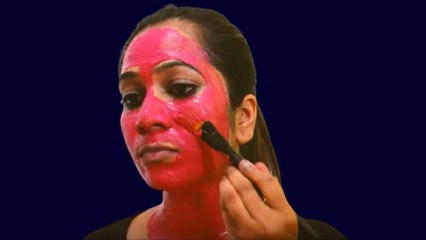 चेहरे पर चमकता हुआ गुलाबी निखार देगा ये फेस पैक, इस तरह करें इस्तेमाल । Boldsky