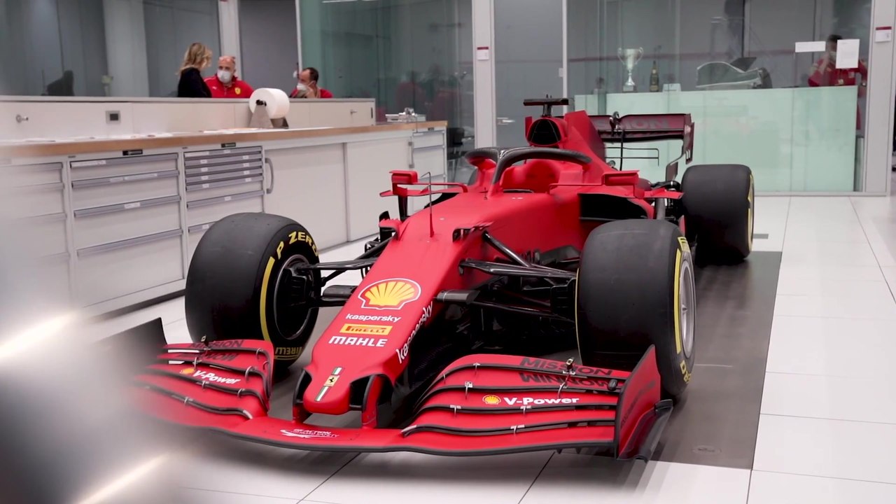 Ferrari SF21 - Stickering