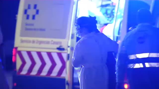 Rescatan a 52 migrantes que viajaban en una patera en Gran Canaria