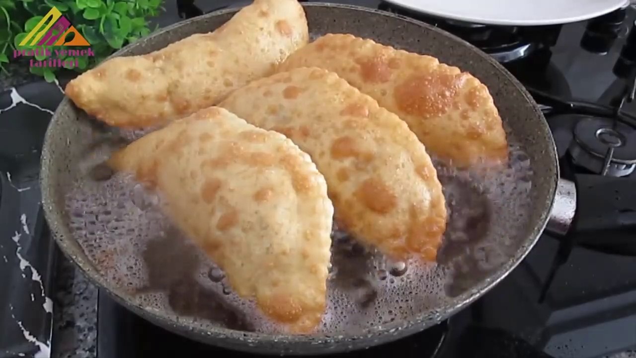 BÖYLE GÜZEL KABARAN ÇİĞ BÖREK HİÇ GÖRMEDİNİZ LEZZETLİ VE 3 KAT DAHA KABARIK GÖREN HAYRAN KALIYOR !