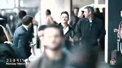Bande-annonce de Debris - sur NBC (VO)