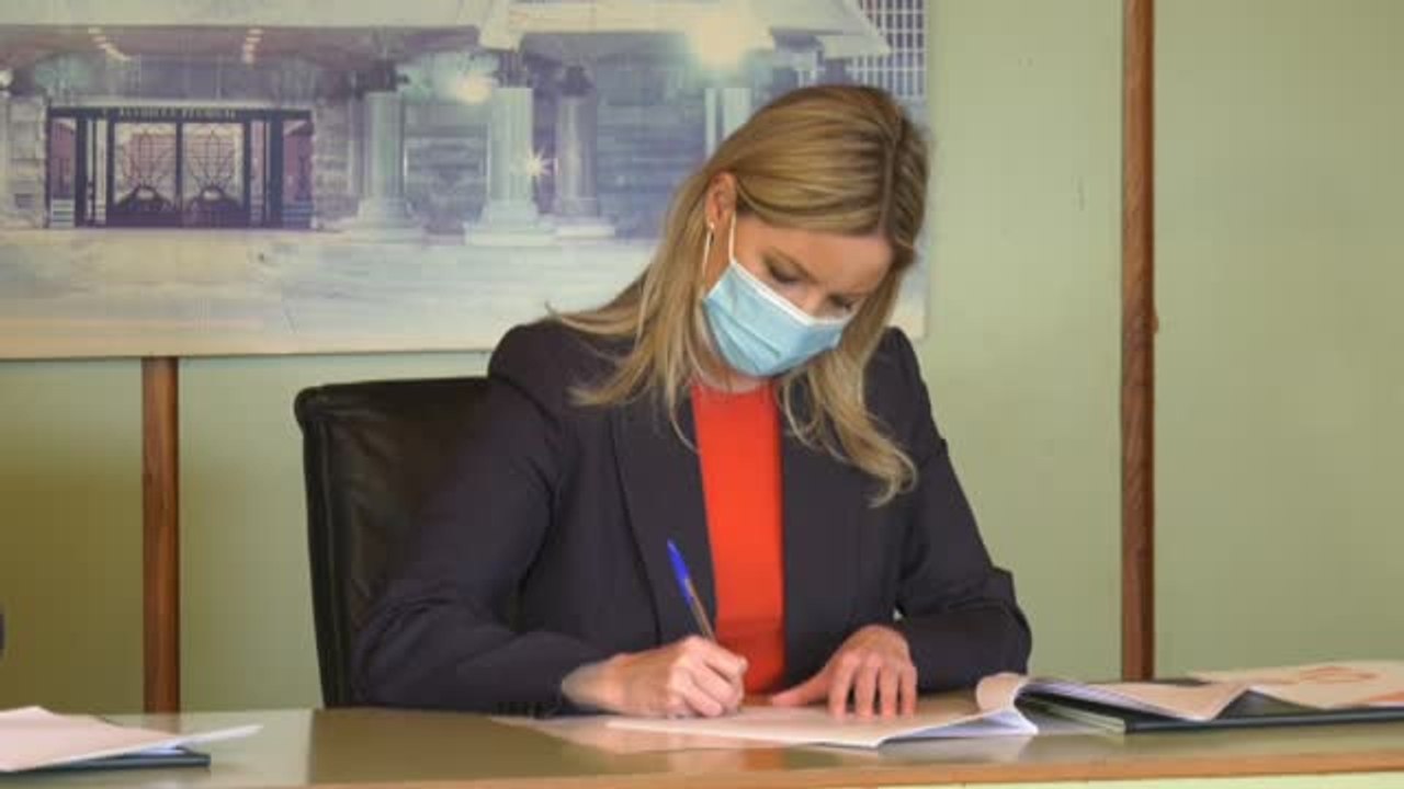 PSOE y Ciudadanos de Murcia firman su acuerdo antes de dar comienzo la moción de censura