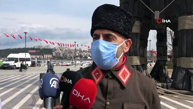 Çanakkale Deniz Zaferi’nin 106’ncı yılında, şehitler anısına 106 dakikalık saygı nöbeti- Tokat Onbeşli Torunları Derneği’nden Çanakkale Şehitlerine 106 dakikalık saygı nöbeti