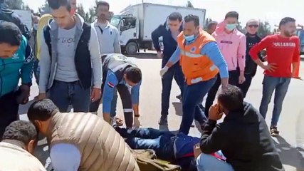محافظ كفرالشيخ يوقف موكبه لنقل مصابين في حادث على الطريق الدولي الساحلي