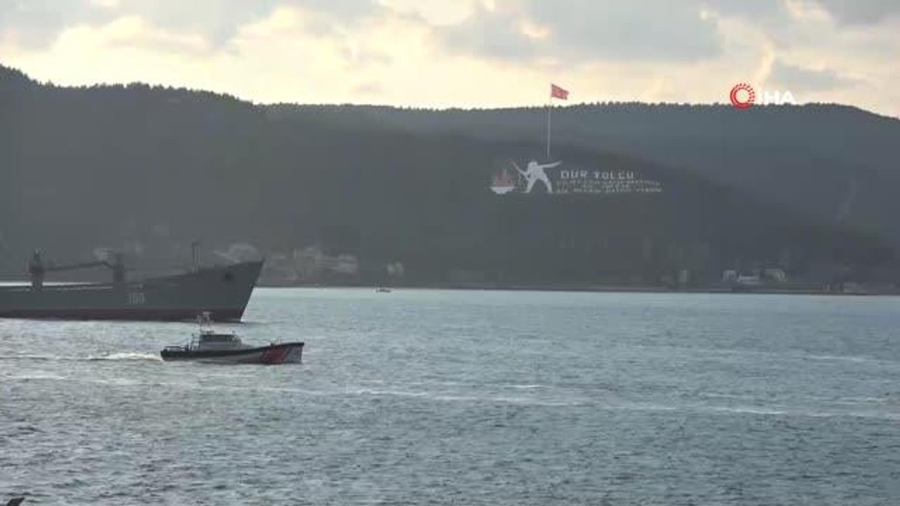 Rus savaş gemisi 'Saratov' Çanakkale Boğazı'ndan geçti
