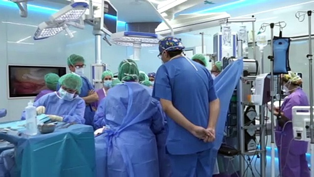 Un riñón para Candela, un "hito" de los trasplantes en España