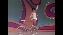 The Brockways - Acrobatic Bicyclists (Live On The Ed Sullivan Show, February 28, 1971)
