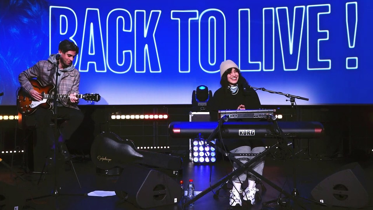 VIDÉO - Revivez le concert de Camélia Jordana sur Europe 1