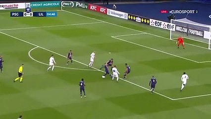 Action collective sublime mais parade décisive de Navas : l'occasion de Yilmaz