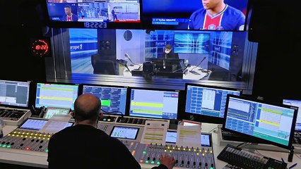 Damien Abad : "Le bât blesse dans la politique de vaccination"