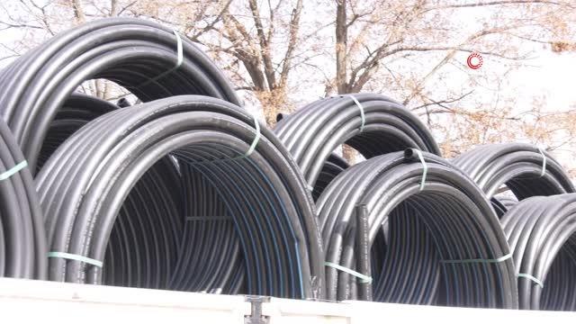 Ankara Büyükşehir Belediyesi'nden 12 mahalleye tarımsal sulama borusu desteği