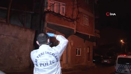 Sancaktepe'de 3. kattan atlayan genç ağır yaralandı