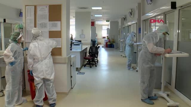 Son dakika haberi: ANTALYA Sağlık çalışanlarının koronavirüsle mücadelesi 1 yıldır sürüyor