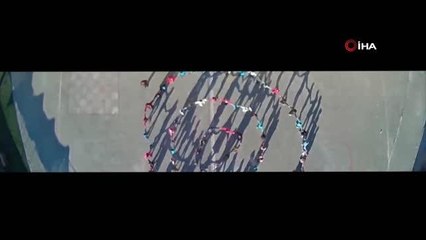 Öğretmenlerden 18 Mart klibi