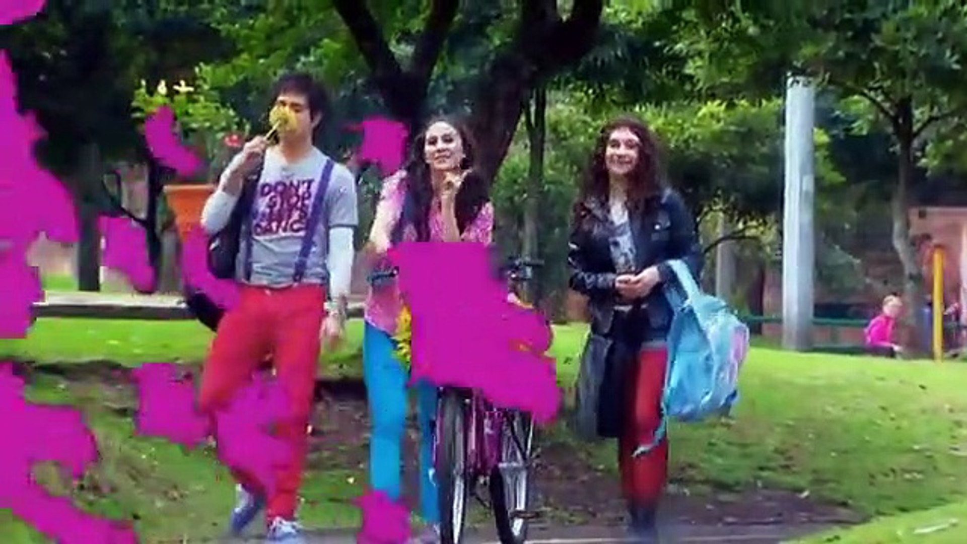 Chica Vampiro Episode 1 Saison 1 En Francais C Saison 1 Episode 1 Vampire malgré elle - Vidéo Dailymotion