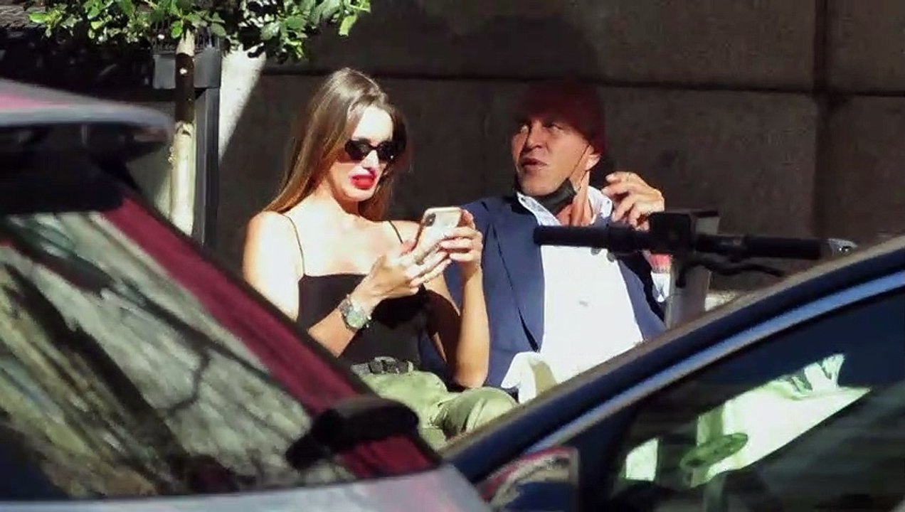 Kiko Matamoros y Marta López, risas, besos y arrumacos en unos días convulsos