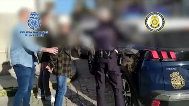 Detenido en Cádiz un fugitivo reclamado por abusar sexualmente de una menor durante 12 años