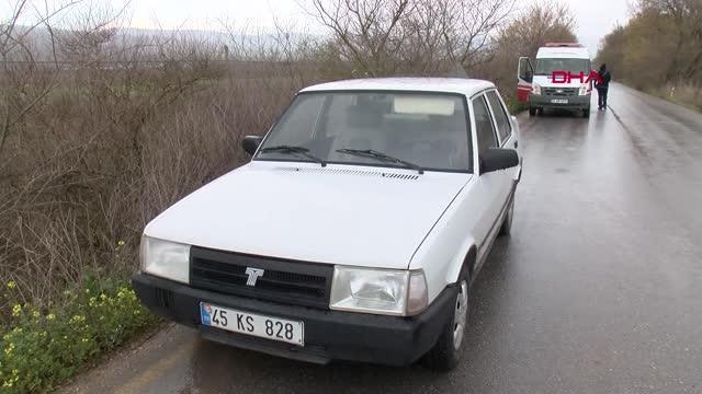 MANİSA Otomobili Gediz Nehri kenarında terkedilmiş bulunan bakkalın cansız bedeni bulundu