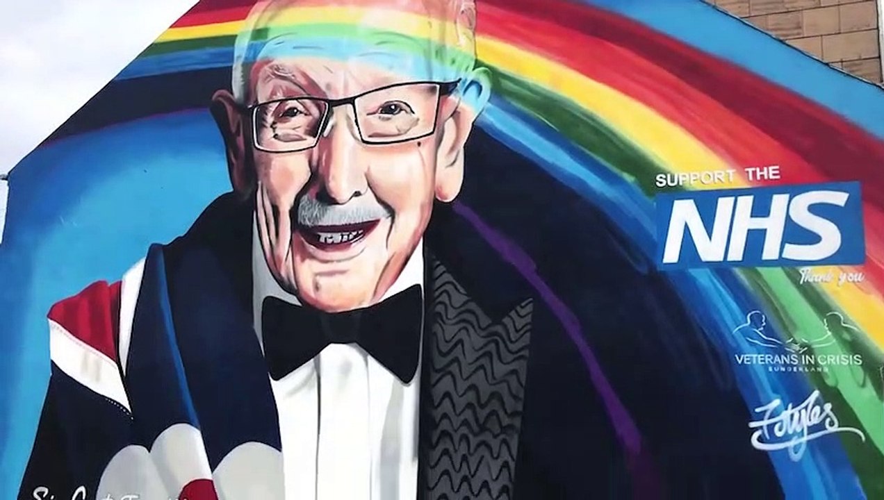 Unveiling of new Captain Tom mural in Pallion by Frank Styles