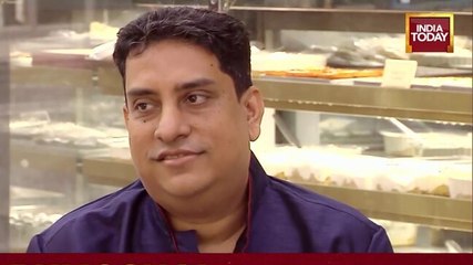 Boria Majumdar talks about flavours of Kolkata and politics of Bengal