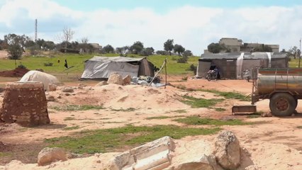 عاصفة تضرب المخيمات شمالي سوريا