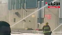بالفيديو.. 5 فرق للإطفاء تسيطر على حريق مخزن مرطبات في صبحان