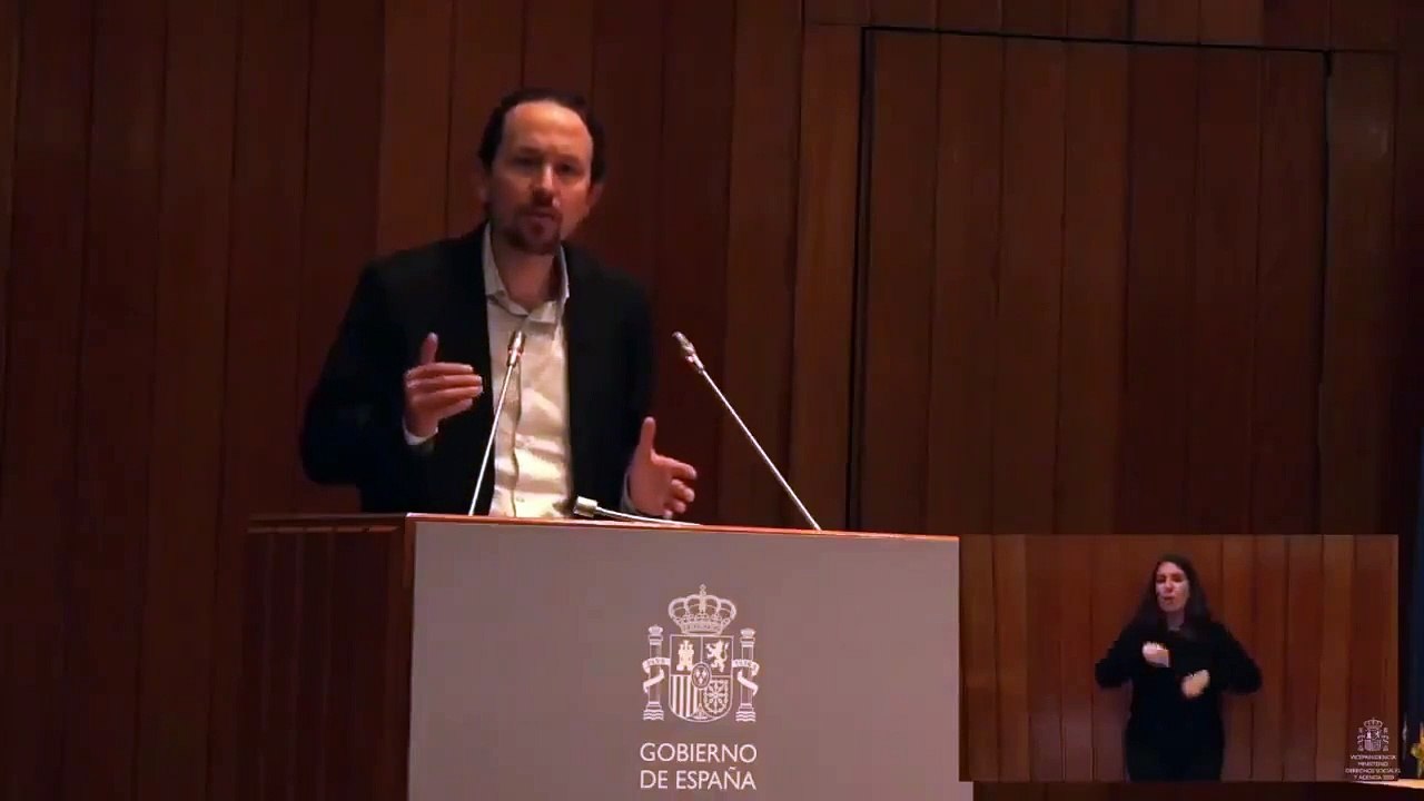 Pablo Iglesias, de mitin electoral en un acto de Gobierno