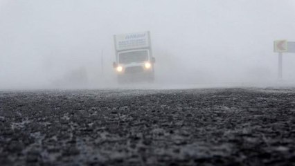 Kar ve tipi ulaşımı aksatıyor