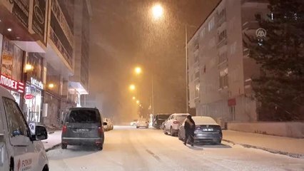 Kar yağışı yaşamı olumsuz etkiliyor