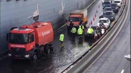 ANKARA - Başkentte dolu yağışı etkili oldu (2)