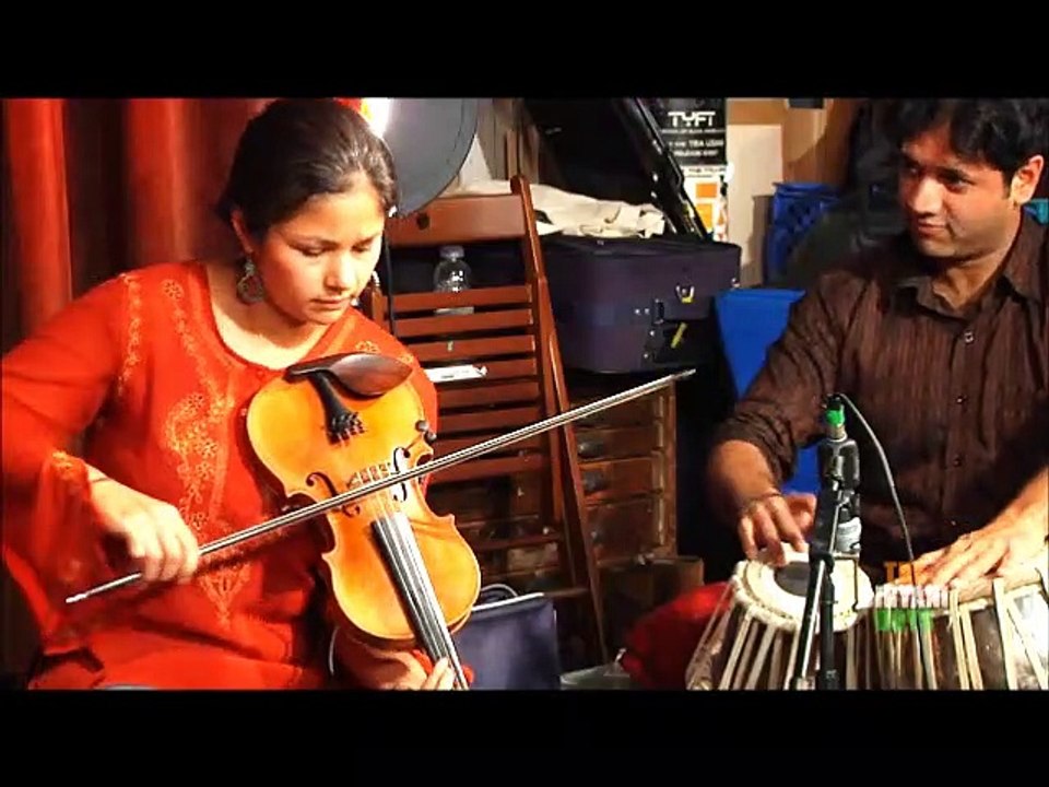 ARUN RAMAMURTHY - RAGA HINDOLA-MALKAUNS