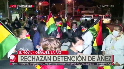 Marchas en La Paz a favor y en contra de la detención de Jeanine Áñez