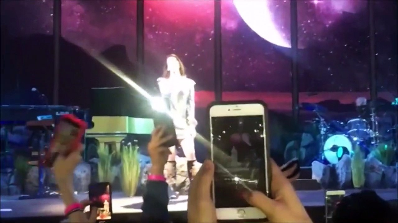 Lana Del Rey _ LA to the Moon, Las Vegas