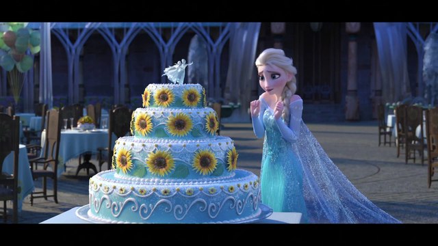 La Reine des Neiges Une Fête Givrée Film Extrait - Olaf mange le gâteau d'anniversaire