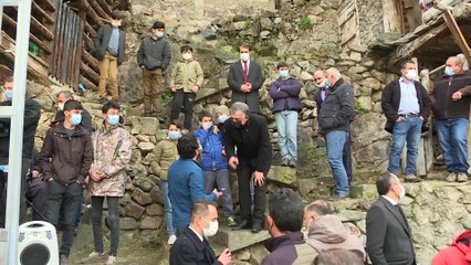 ARTVİN - Soylu: '(Dereiçi köyündeki yangın) Karşı karşıya kalınan mağduriyeti gidermek bizim görevimizdir'