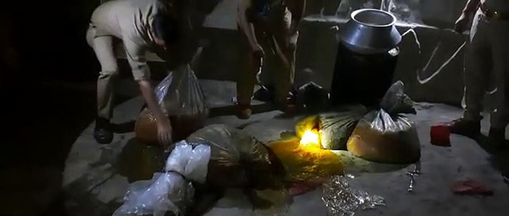अवैध शराब के विरुद्ध कार्यवाही, 1184 लीटर अवैध...
