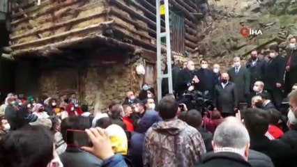 Bakan Soylu ve Bakan Kurum evleri yanan vatandaşlara seslendi