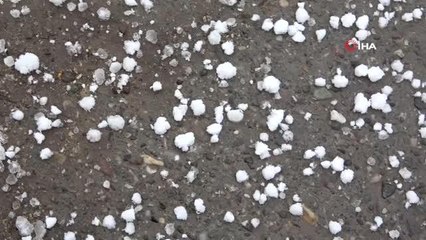 Kar yağışı nedeniyle 205 yerleşim yeri ulaşıma kapandı