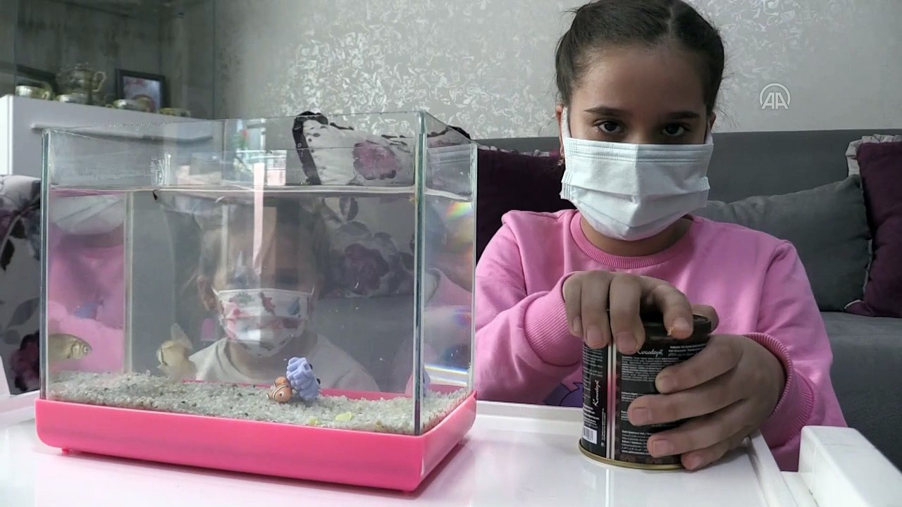 İZMİR - KOVİD-19 HASTALARI YAŞADIKLARINI ANLATIYOR: 'Kimse çocuklara bir şey olmaz diye düşünmesin'