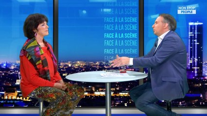 Face à la Scène - "Une famille formidable" : Anny Duperey n'a pas mal pris l'arrêt de la série, elle s'explique