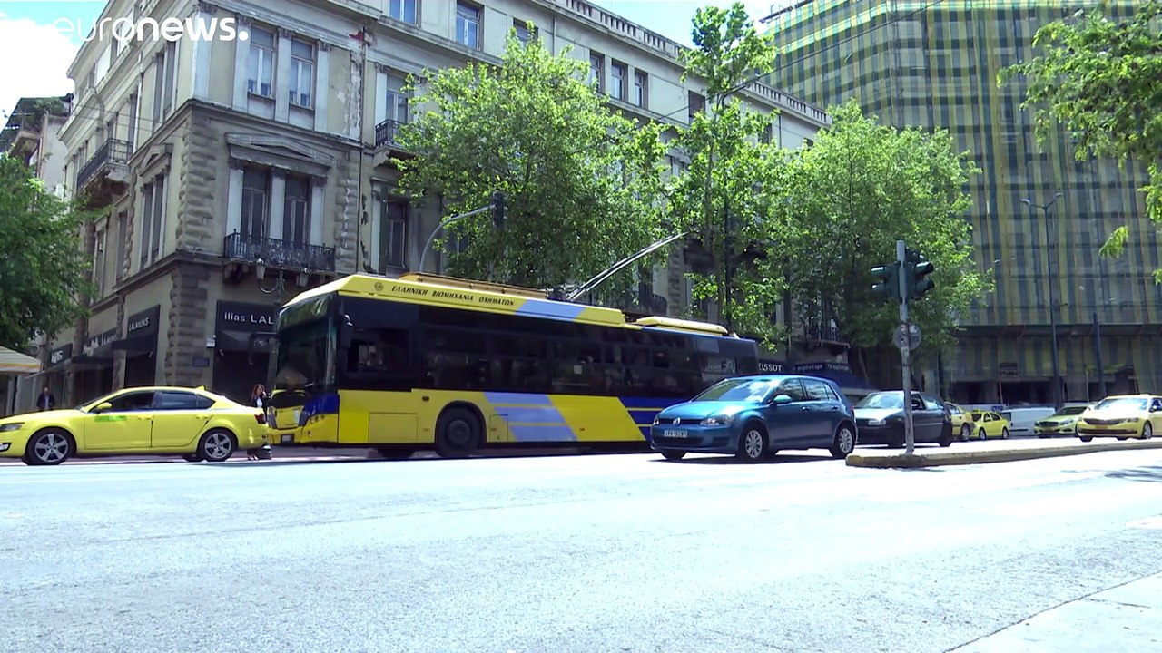 Ελλάδα: Σήμερα οι εισηγήσεις των ειδικών και οι αποφάσεις - Εξετάζεται σταδιακή χαλάρωση των μέτρων