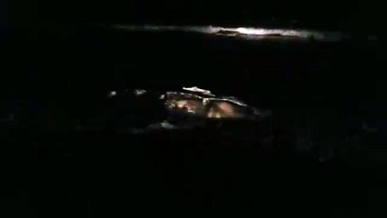 Medioambiente inicia extracción ballenato encontrado muerto en playa de Nagua