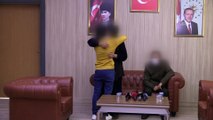 MARDİN - Polisin ikna çalışmasıyla teslim olan 2 PKK/KCK'lı terörist aileleriyle buluşturuldu (2)
