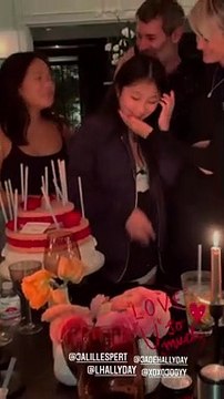 Laeticia Hallyday, ses filles Jade et Joy, et son compagnon Jalil Lespert, sur Instagram le 18 mars 2021.