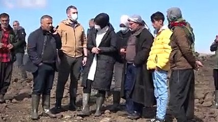 Şanlıurfa'da mahalleli, kayıp gençleri böyle aradı…