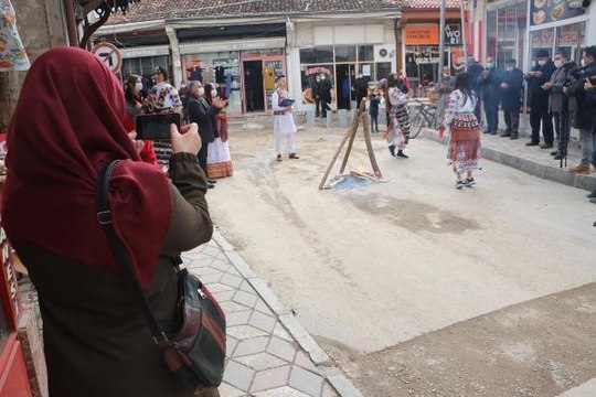 Tokat'ta nevruz kutlaması yapan gruba 'koronavirüs' tutanağı