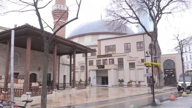 Son dakika haber... Suriyeli alim Muhammed Ali es-Sabuni'nin cenazesi, Yalova'dan İstanbul'a uğurlandı