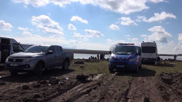 ŞANLIURFA - Teknenin alabora olması sonucu kaybolan 2 kişinin cesedine ulaşıldı